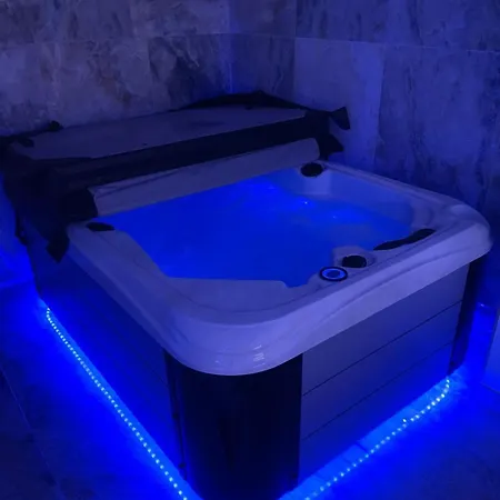 Saint-amand - Jacuzzi 2 Places アパート *